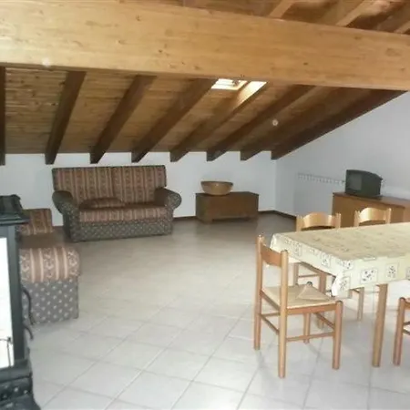 Residence La Stat * San Colombano